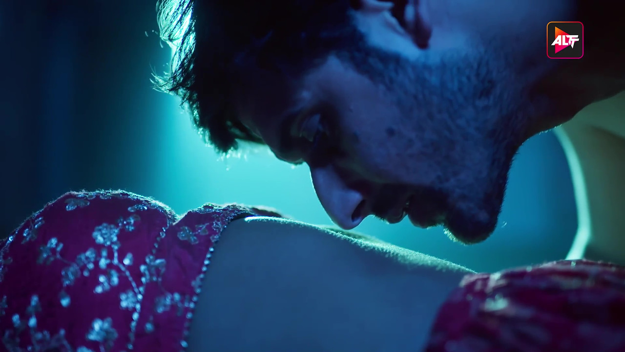 vlcsnap-2025-03-21-03h04m08s269