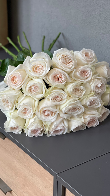 Buchet 23 trandafiri o`hara