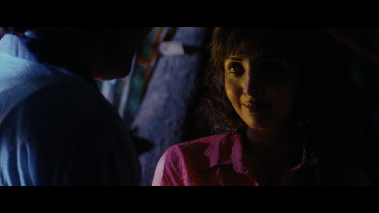 Miss.Lovely.2012.1080p.NF.mkv_snapshot_02.53_[2021.07.14_11.02.33]