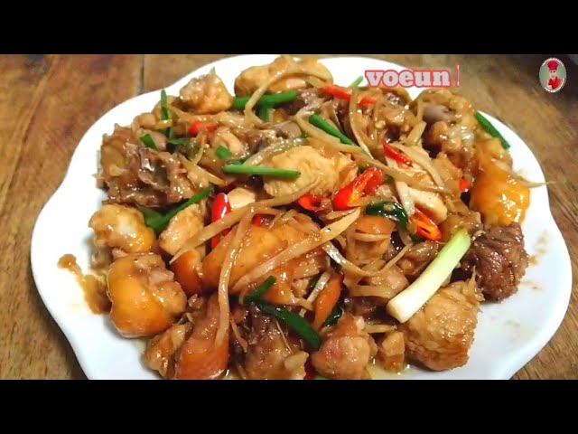 បាយ+ឆាខ្ញីសាច់មាន់