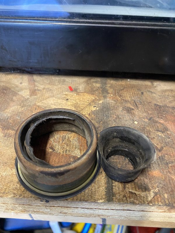 041E8933-47E5-476A-89A1-98AB9D01783E