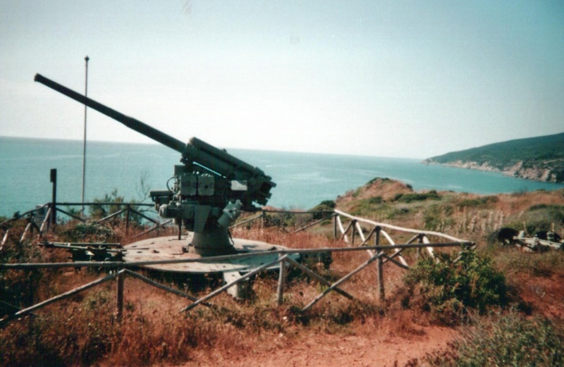 Un 90-53 en Punta Falcone en Piombino, Italia