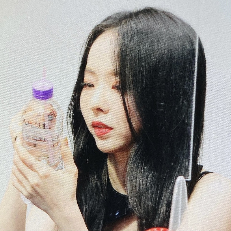 0B5AC2BD-D9B8-4A30-A635-85CBC2A7F78F