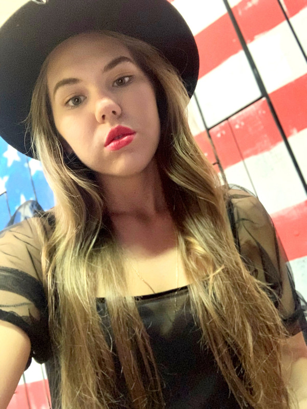 DACF250F-9DDC-491F-8E70-E0DB1DE4DF31