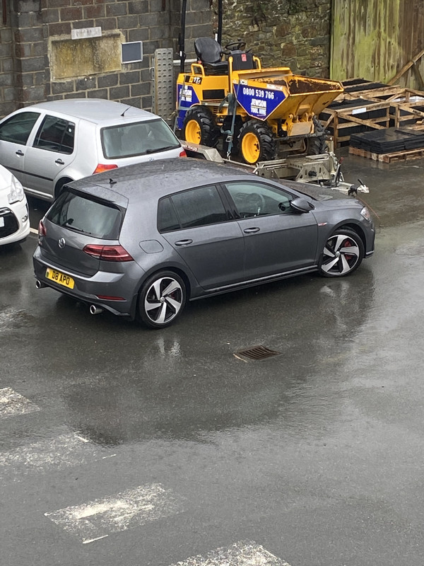 C7326F41-BAC0-48D7-8A94-2874F84431E3