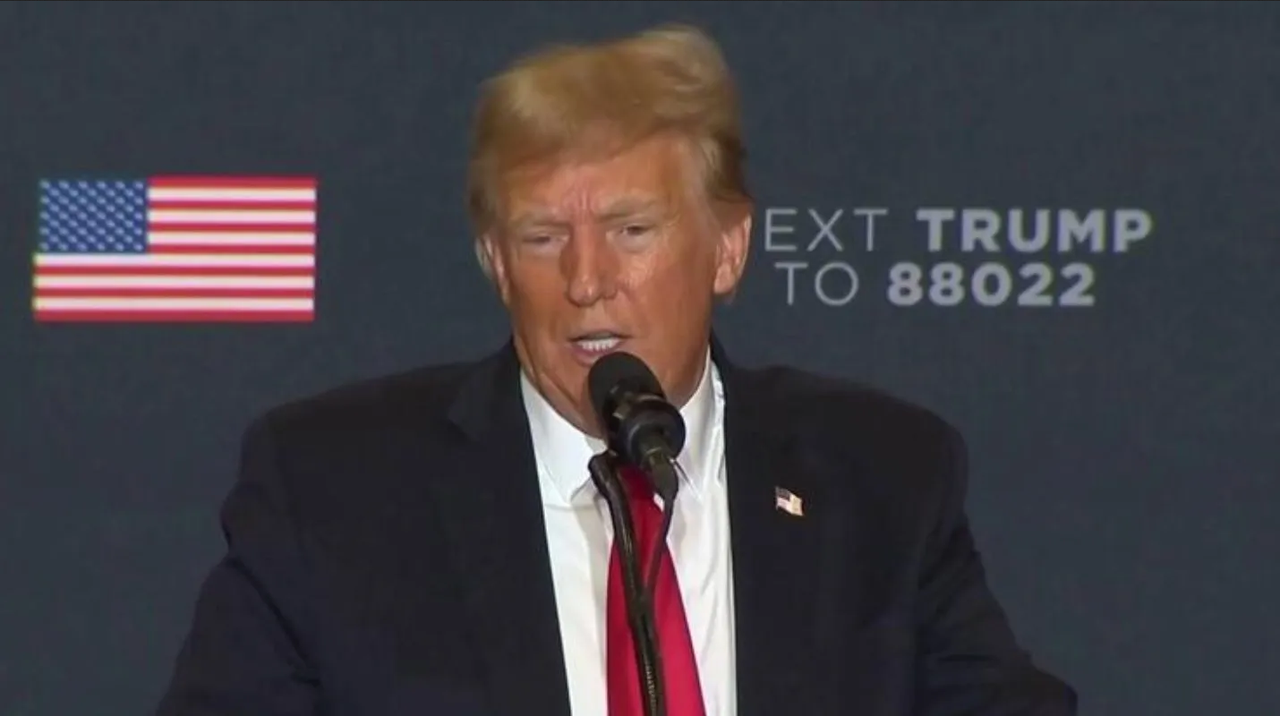 Equipo de Joe Biden compara discurso de Trump acerca de migrantes con Hitler