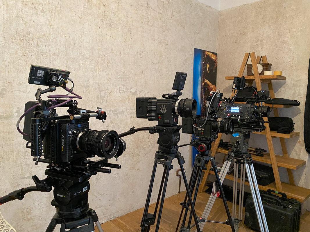 arri-red3.png