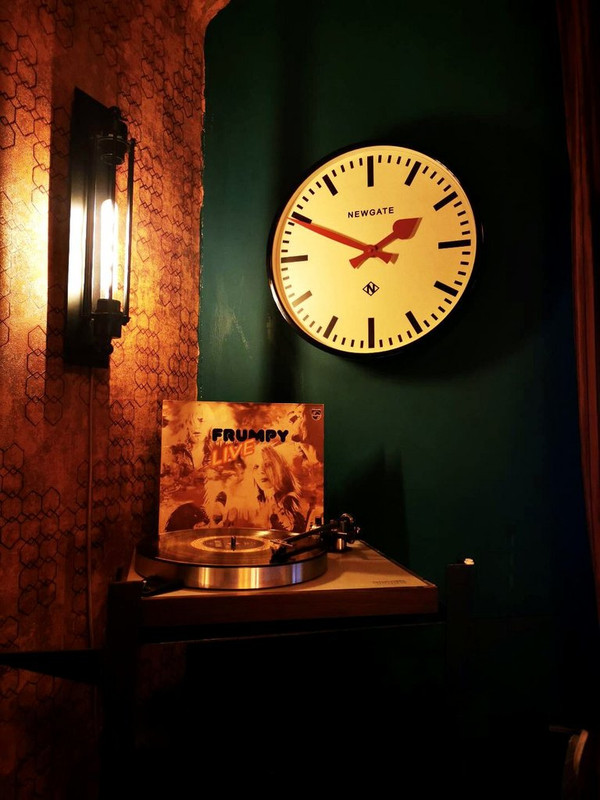 3B7D3FE6-8F82-4B21-958F-3DE0F2A69457