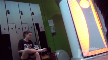 [Image: Voyeur1445141837.jpg]