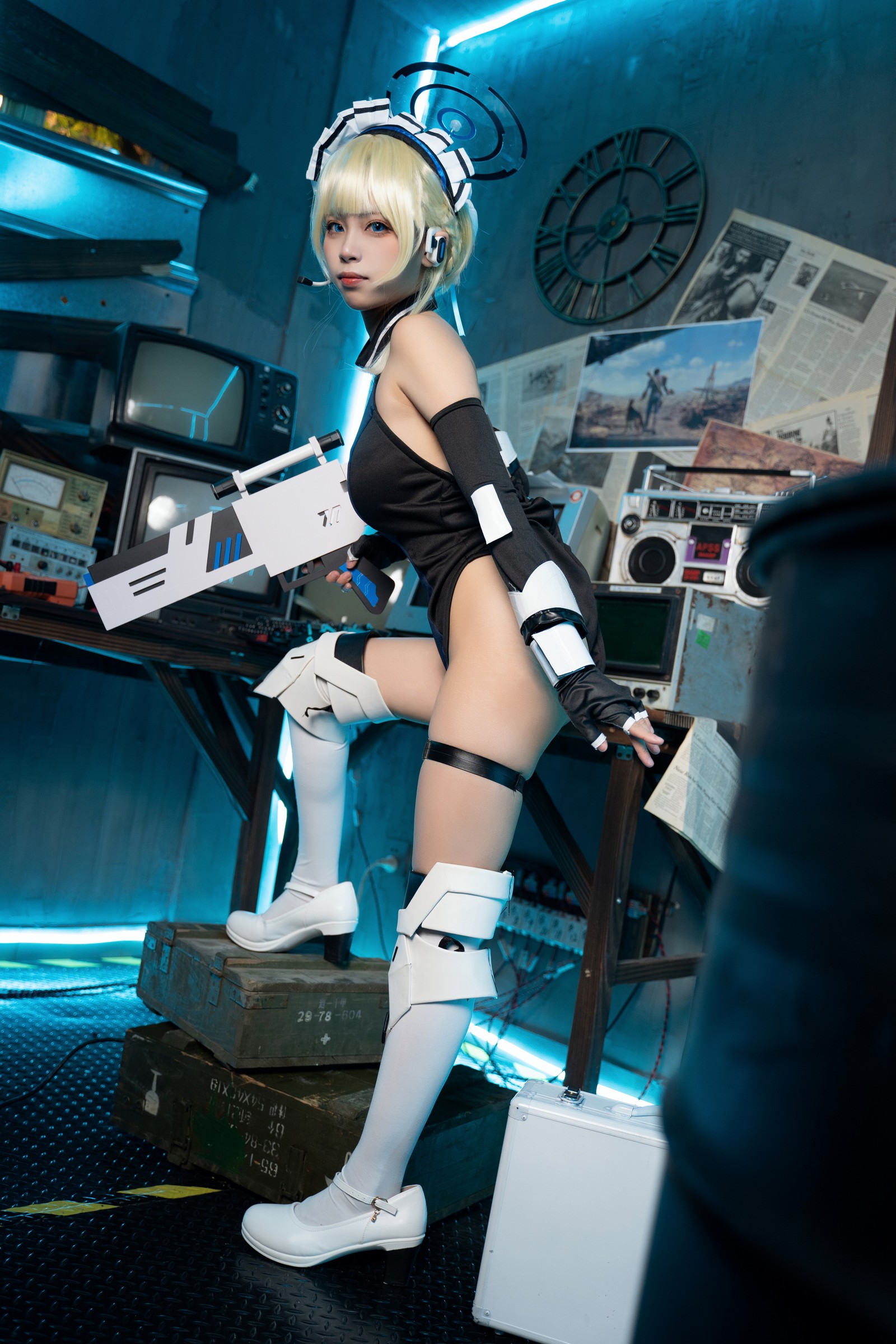 三無人型美女写真：飞鸟马时兔女郎战斗服 COS（60P／389.1M）插图5