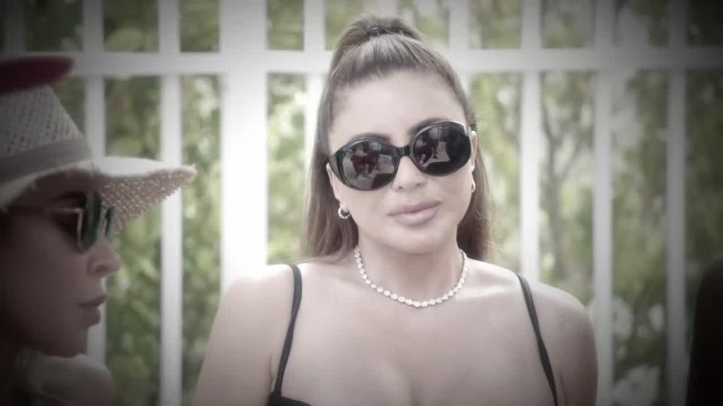 [Image: 6cfcfx67xl0w.jpg]