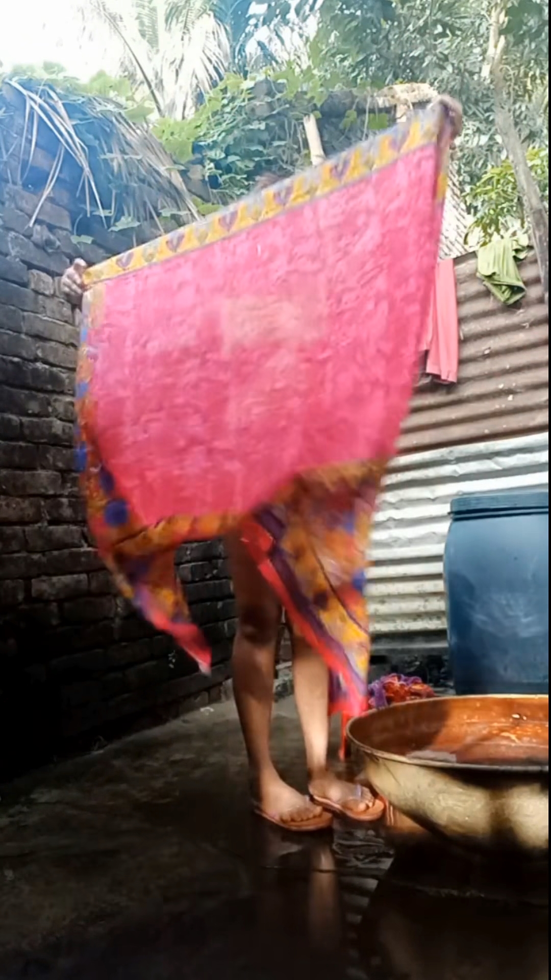 desi pissing Desi Erotic Sexy Shower Scene in Open Bathroom Lust Girl Akhi Bath and  Pissing mp4 snapshot 05 16 0 — Postimages