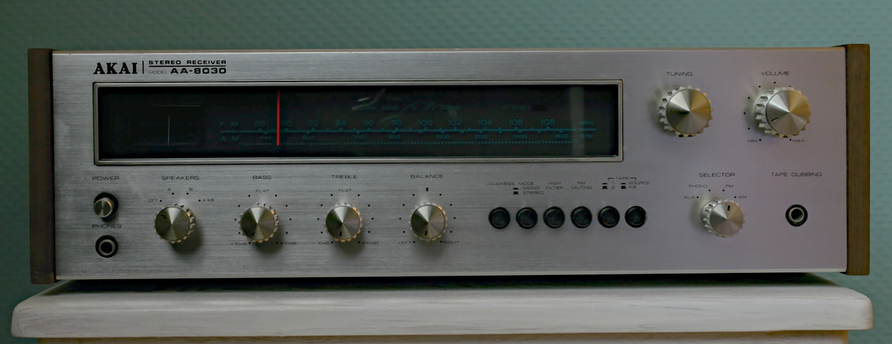 AKAI-8030 IMG_0256a (1)