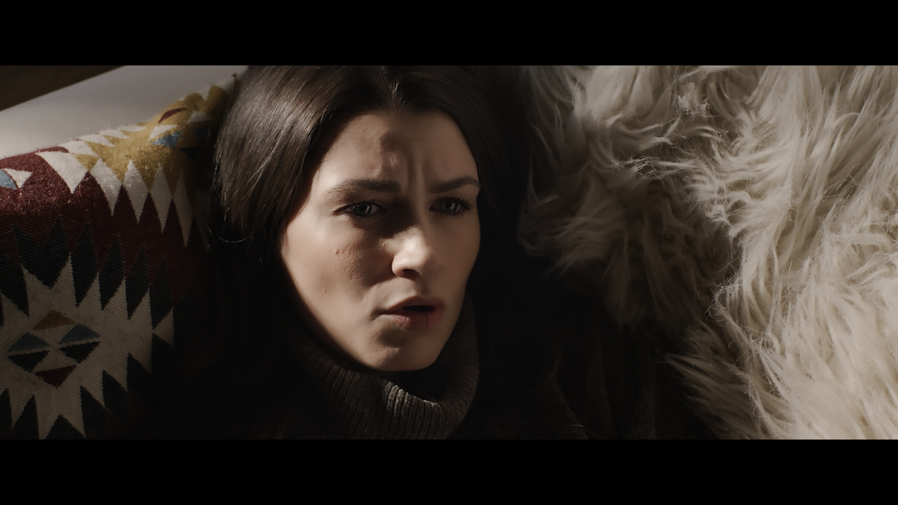 Winnie.The.Pooh.Blood.And.Honey.2023.2160p.BDREMUX.HEVC.HDR.DoVi-Нечипорук.mkv_snapshot_00.15.00.775