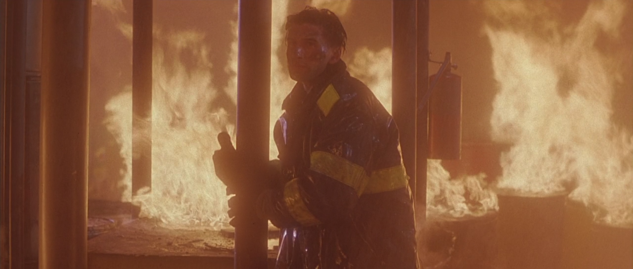 Backdraft.ITA.ENG.1991.720p.BluRay.x264-Morpheus.mkv_snapshot_01