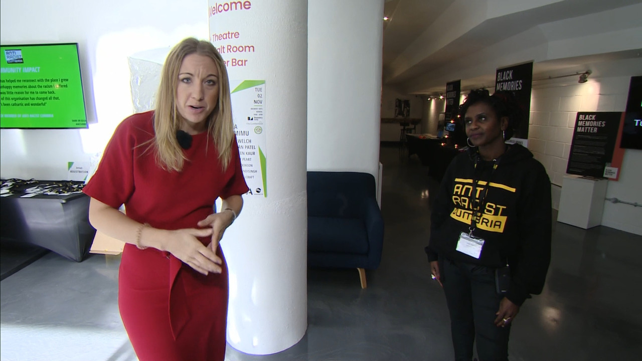 11.02 - 18.00.00 - ITV News London. The latest news in London and the....ts_snapshot_22.20.157