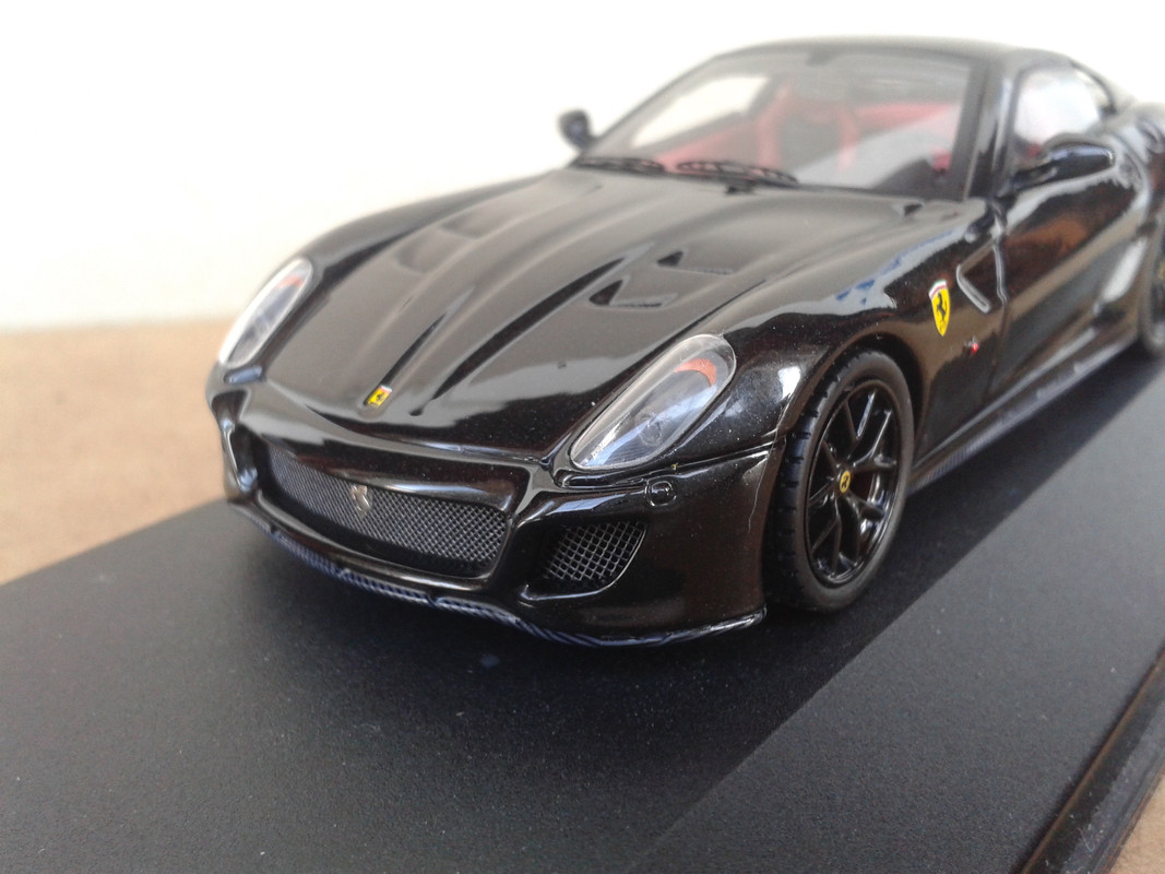 2010 Ferrari 599 GTO (Hot Wheels Elite) (4)