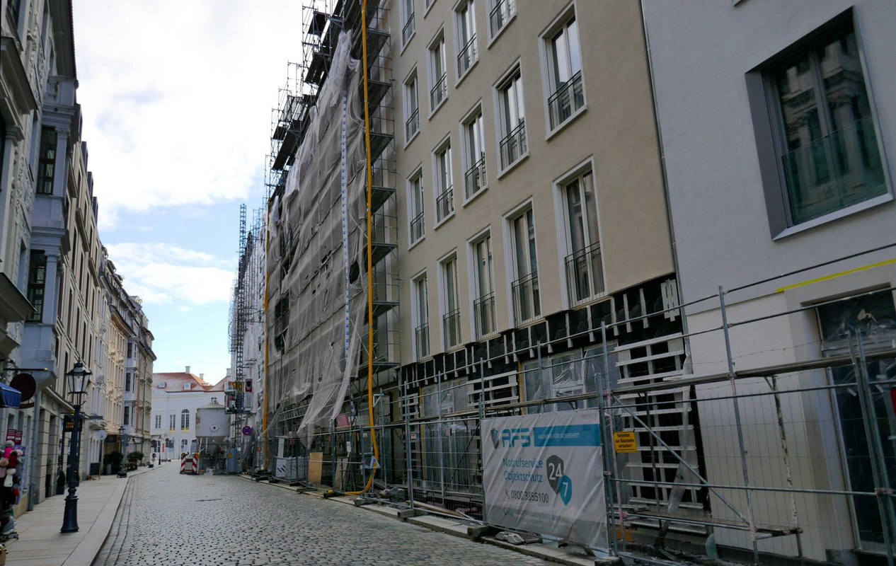 Bild: https://i.postimg.cc/fb1fbTVK/P1240724.jpg