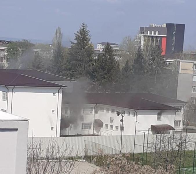 [Imagine: image-2021-04-21-24750943-41-incendiu-slatina.jpg]