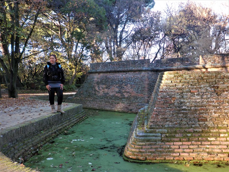 PARQUE EL CAPRICHO-2013-2022-MADRID - Paseando por España-1991/2016 (45)