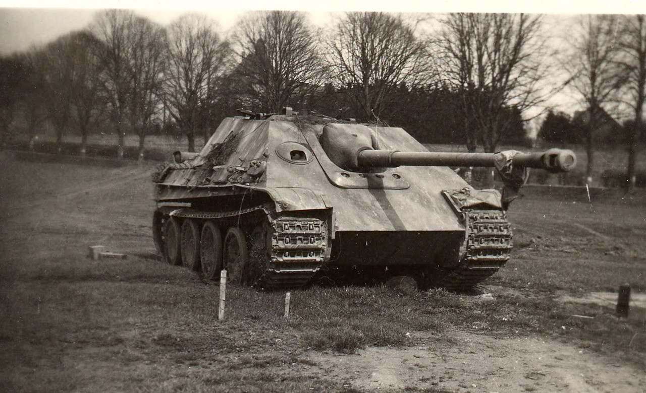 Secor_551AAABn_4_Tiger_Tank