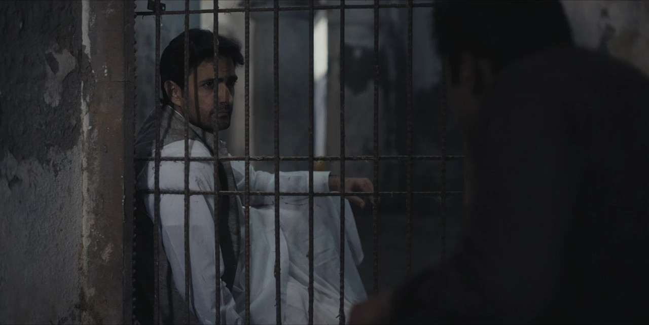 Baida 2025 WebRip [Hindi] 480p 720p ESub Screenshot