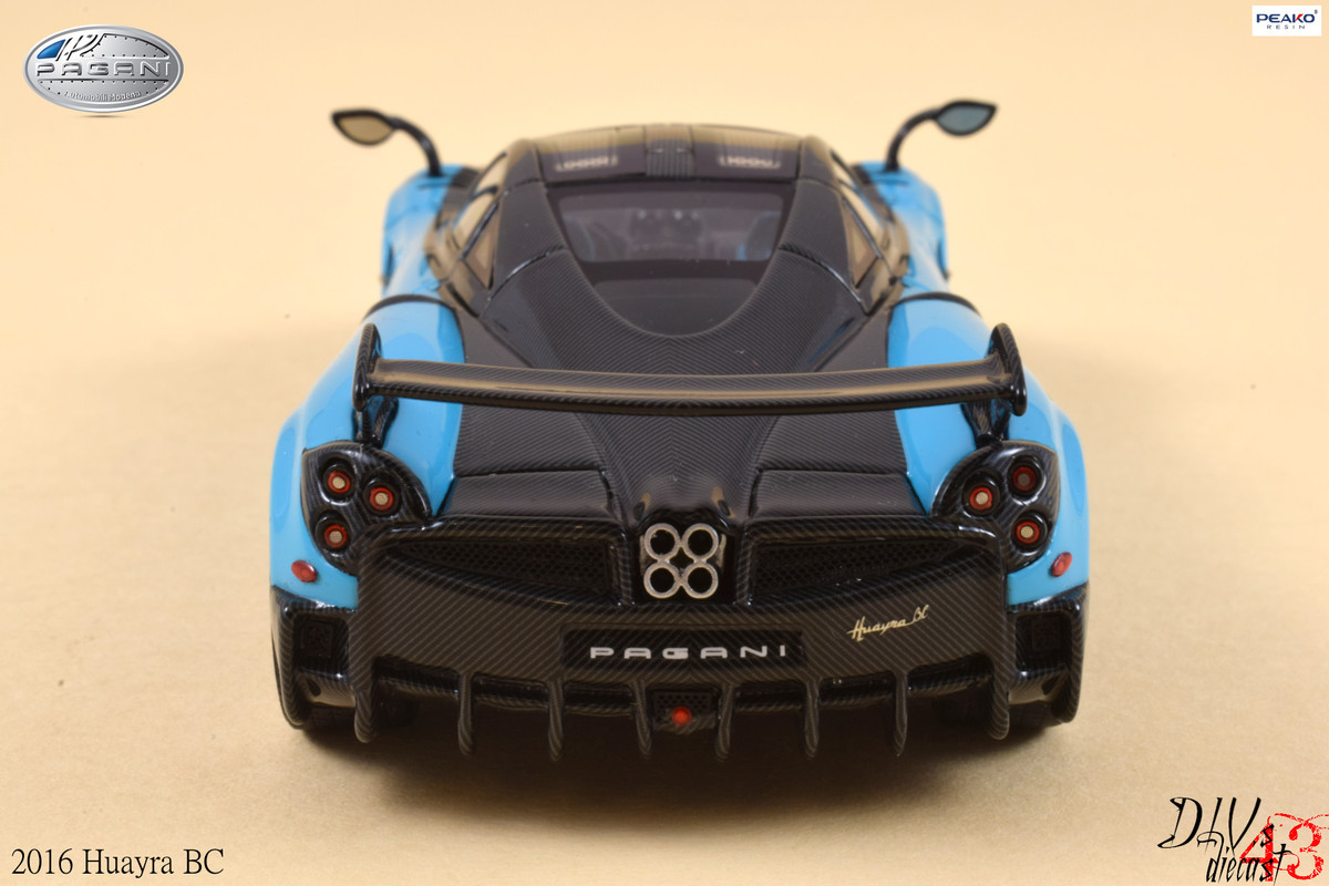Pagani Huayra BC Blue Peako (4)