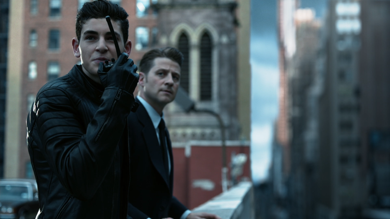 Gotham.S05E01.Year.Zero.REPACK.1080p.AMZN.WEB-DL.DDP5.1.H.264-Ca