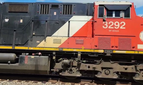 train-3292.png