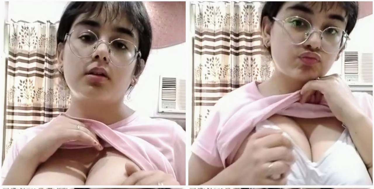Extreamly beautiful miss charming Latest most exclusive viral video teasing with her toung showing and playing with her boob!!