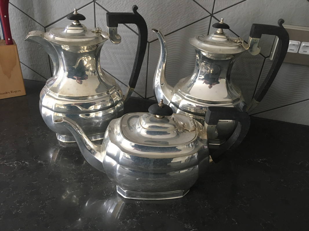 FC2254F3-AC3C-42C2-A183-2F1A230FFA4C