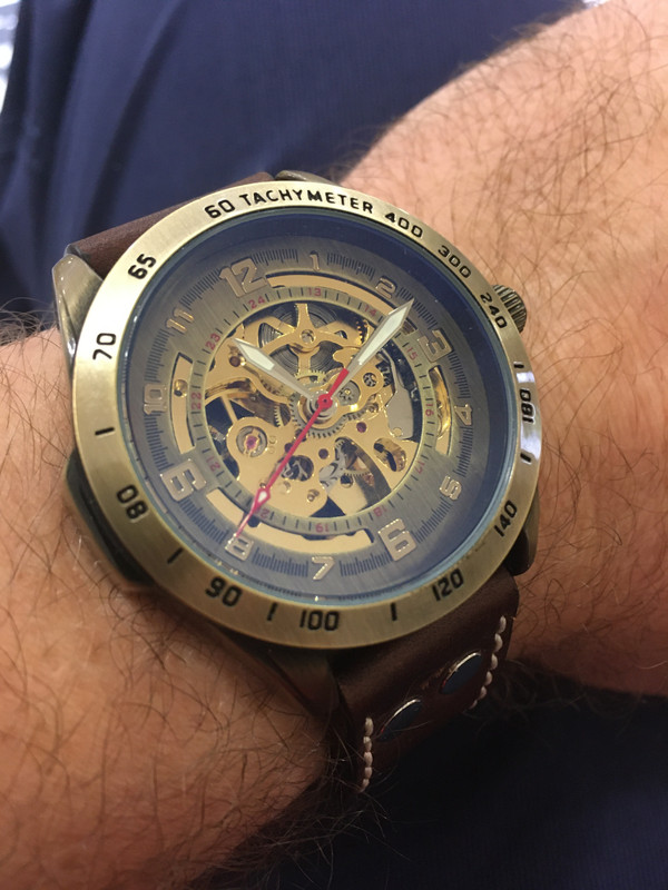 DB105AB0-B021-479D-B752-286FD1FD927B