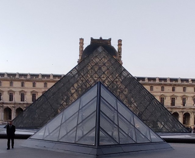 París: Exposición Jacques-Louis David, Sargent, Greuze y Georges de la Tour - Blogs de Francia - Exposiciones dos días antes del robo en el Louvre. (87)