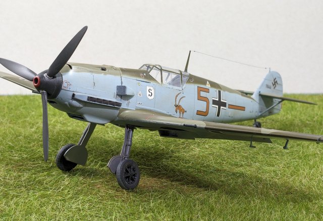 Eduard-BF109-E3-03.jpg