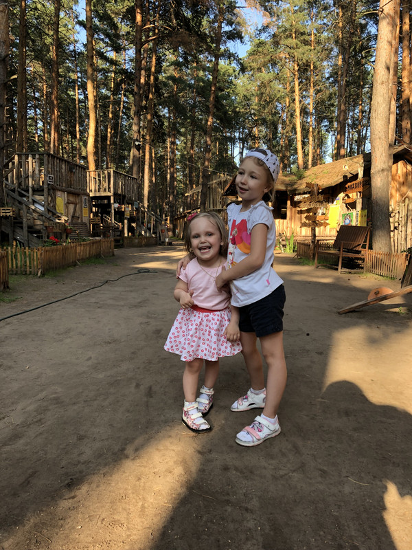 8D6709A1-D225-41A2-9F99-7559D0640F41