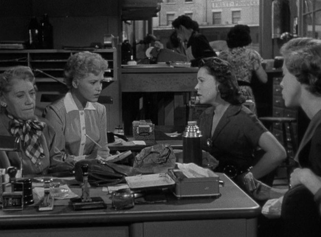 The Marrying Kind (1952) DVDRip.Dual.mkv_snapshot_01.06.54.469