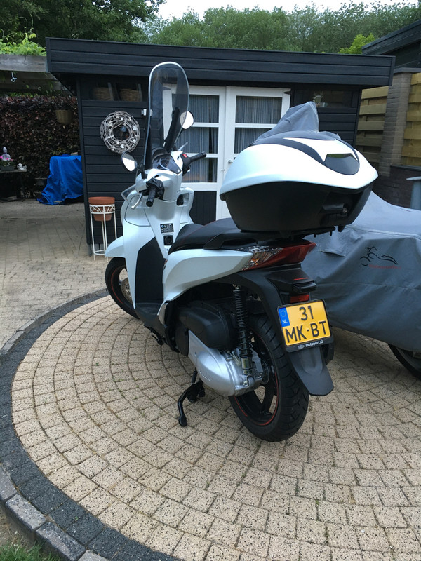 60A56C3A-28F0-48E7-9E75-D665710DA365