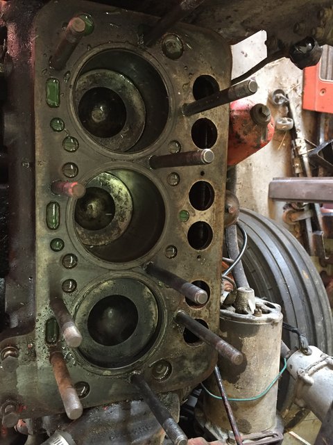 DFACEAFF-9635-47AE-ABA1-B4FECAF1B2C0