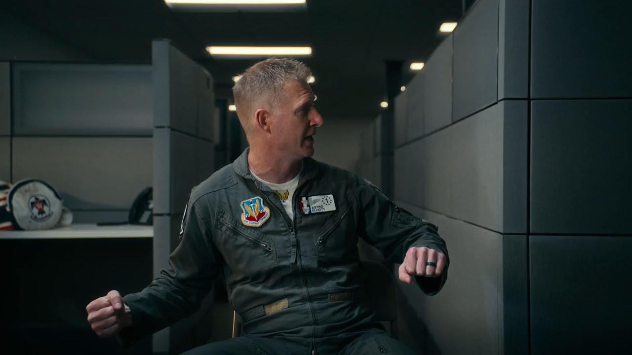 Air Force Elite: Thunderbirds 2025 WebRip [Hindi + English] 480p 720p ESub Screenshot