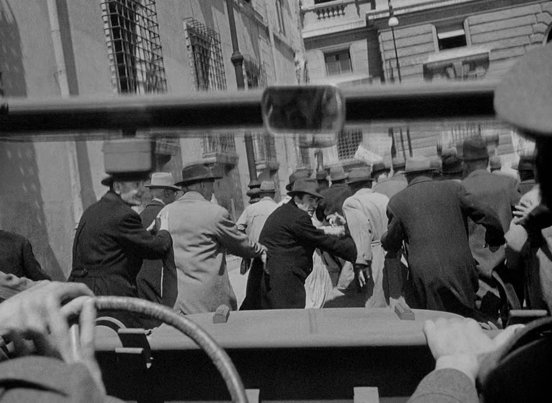 Umberto D. (1952) Criterion (1080p BluRay x265 r00t)-2