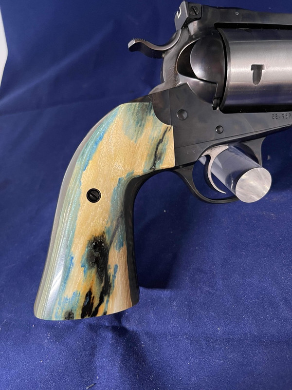 72BED0FE-67F3-4443-B3BA-09B47A761542