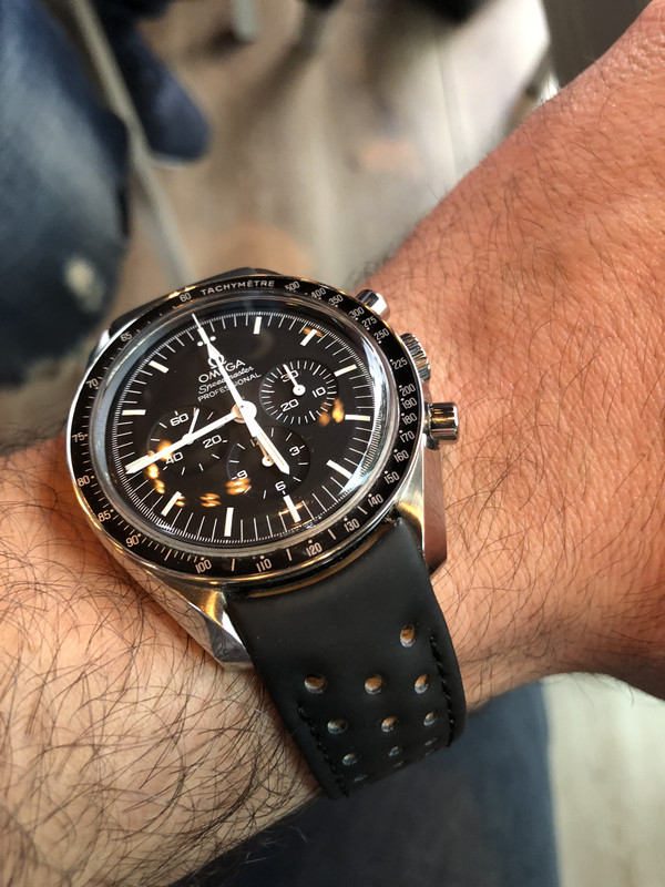 06E5FCB7-DAC4-4D4F-8564-4863BB675201