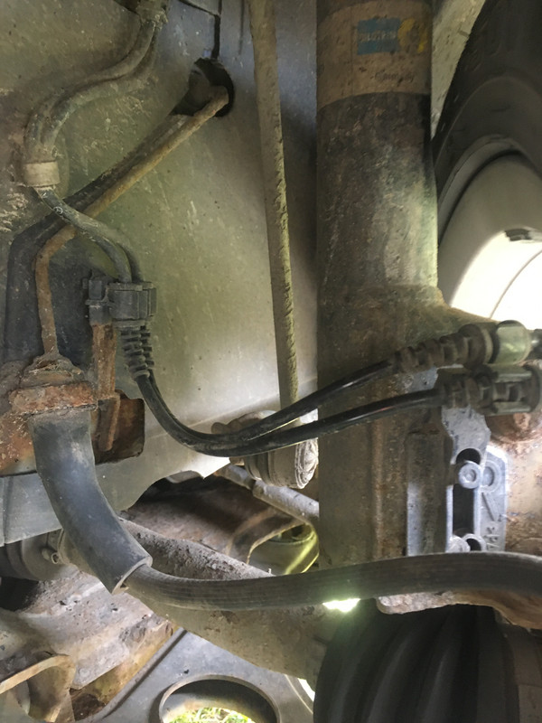 44A7DC5A-C66F-48E2-AEF7-0D90119A2803