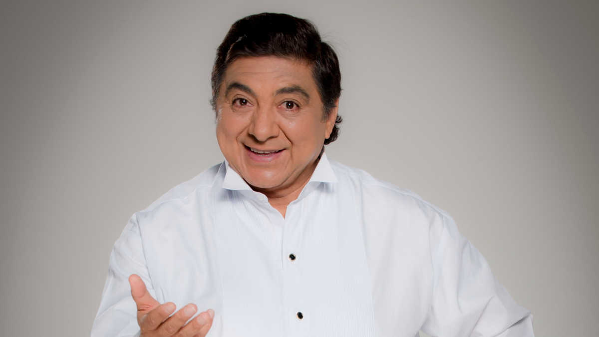 Carlos Bonavides implora a Diego Luna que le dé trabajo