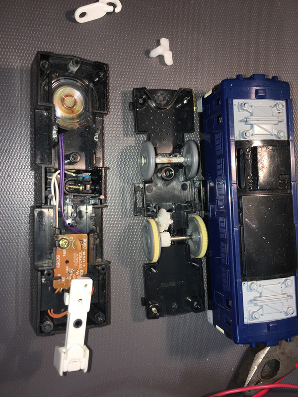 18E2F9B4-C2AD-4443-9FB0-9967D557CBFC