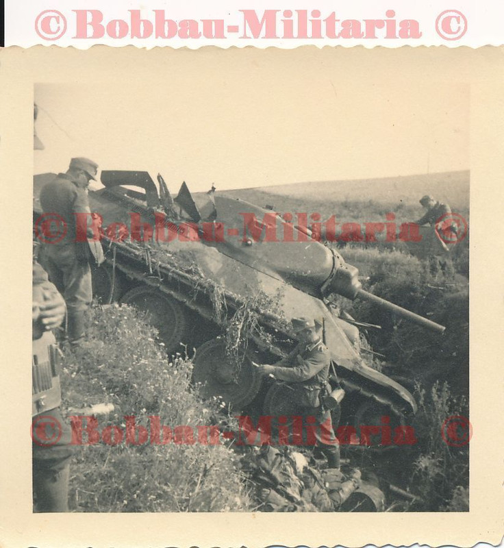 Russland Gebirgsjäger-Reg.13 erbeuteter T-34 Panzer Beutepanzer 