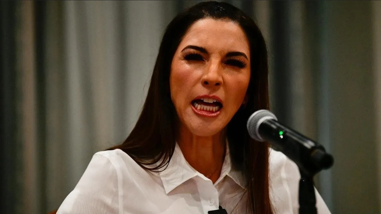 Diputada Ana Laura Bernal desmiente relación con Ana Guevara, 'no soy lesbiana'