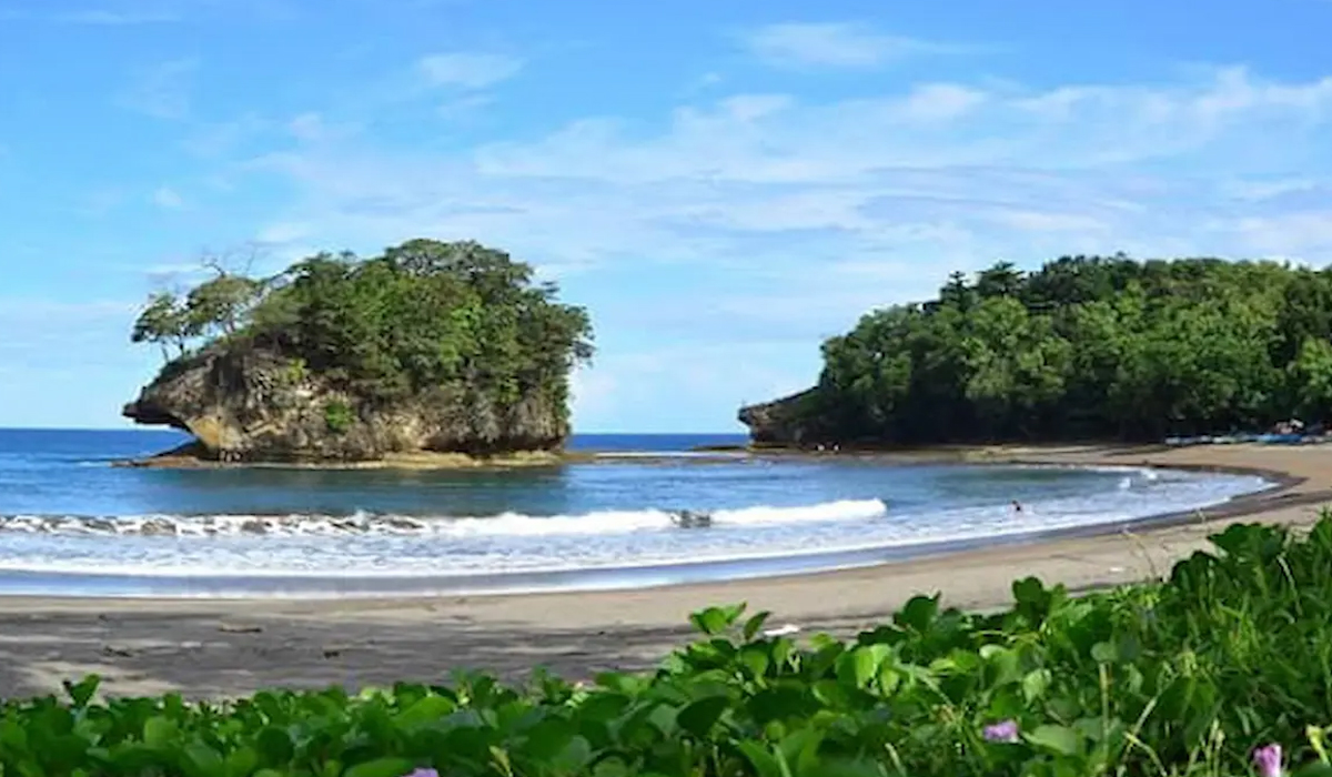 Tersembunyi di Pangandaran! Keindahan Pantai Madasari Bikin Tak Mau Pulang