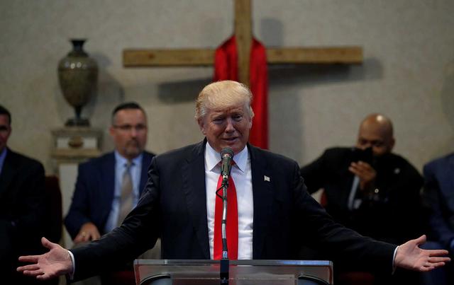trump-church-rtr-img.jpg