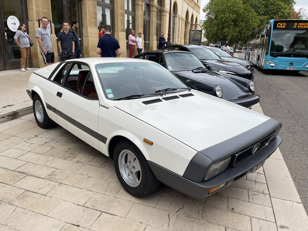 21A6CA74-17DE-4697-A340-2A838FB33648